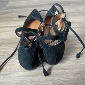 Frye Sienna Suede Ballet Flat - Black